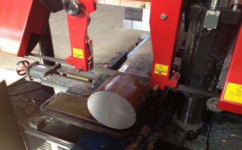 金沙卧式带锯床加工时出现明显振荡如何排查？