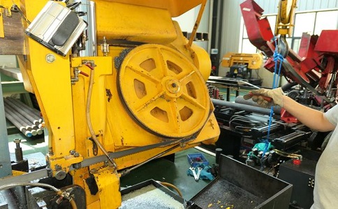 金沙金属带锯床的日常使用和保养注意事项！